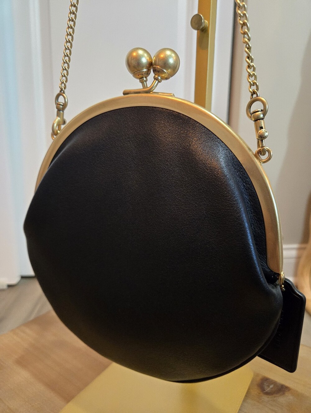 Coach Kisslock Pouch 20 – Black - Picture 3 of 9